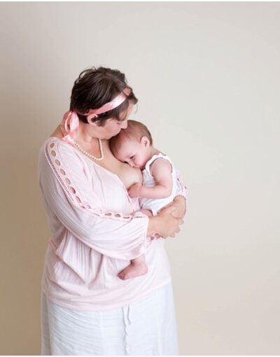 Amanda & Bea | Tallahassee, FL Breastfeeding Portraits
