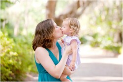 toddler kissing mama