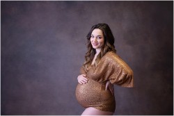 tallahassee studio maternity photographer